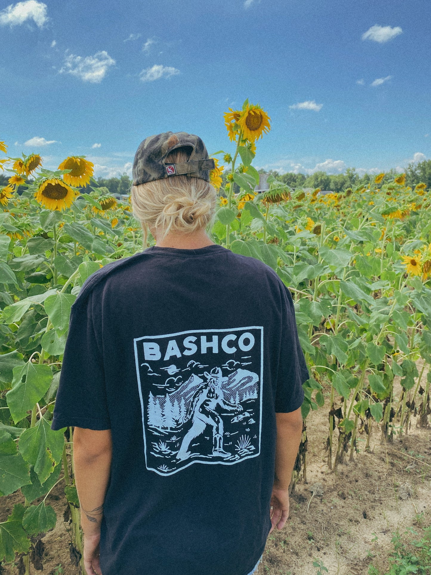 Cowboy Bigfoot western Tee