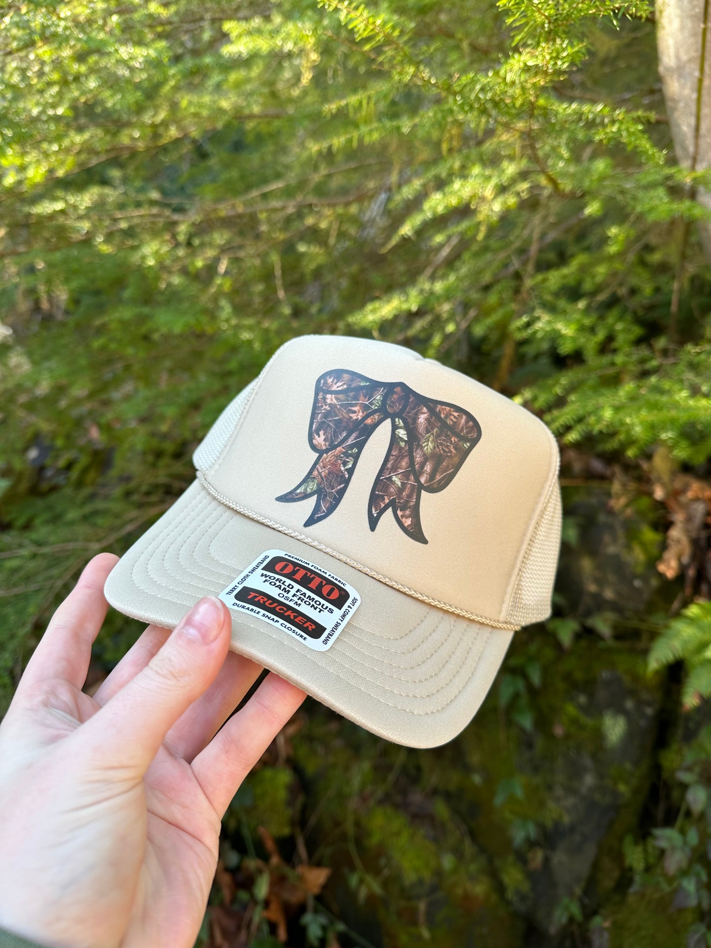 Camo bow trucker hat | fun western camo hat