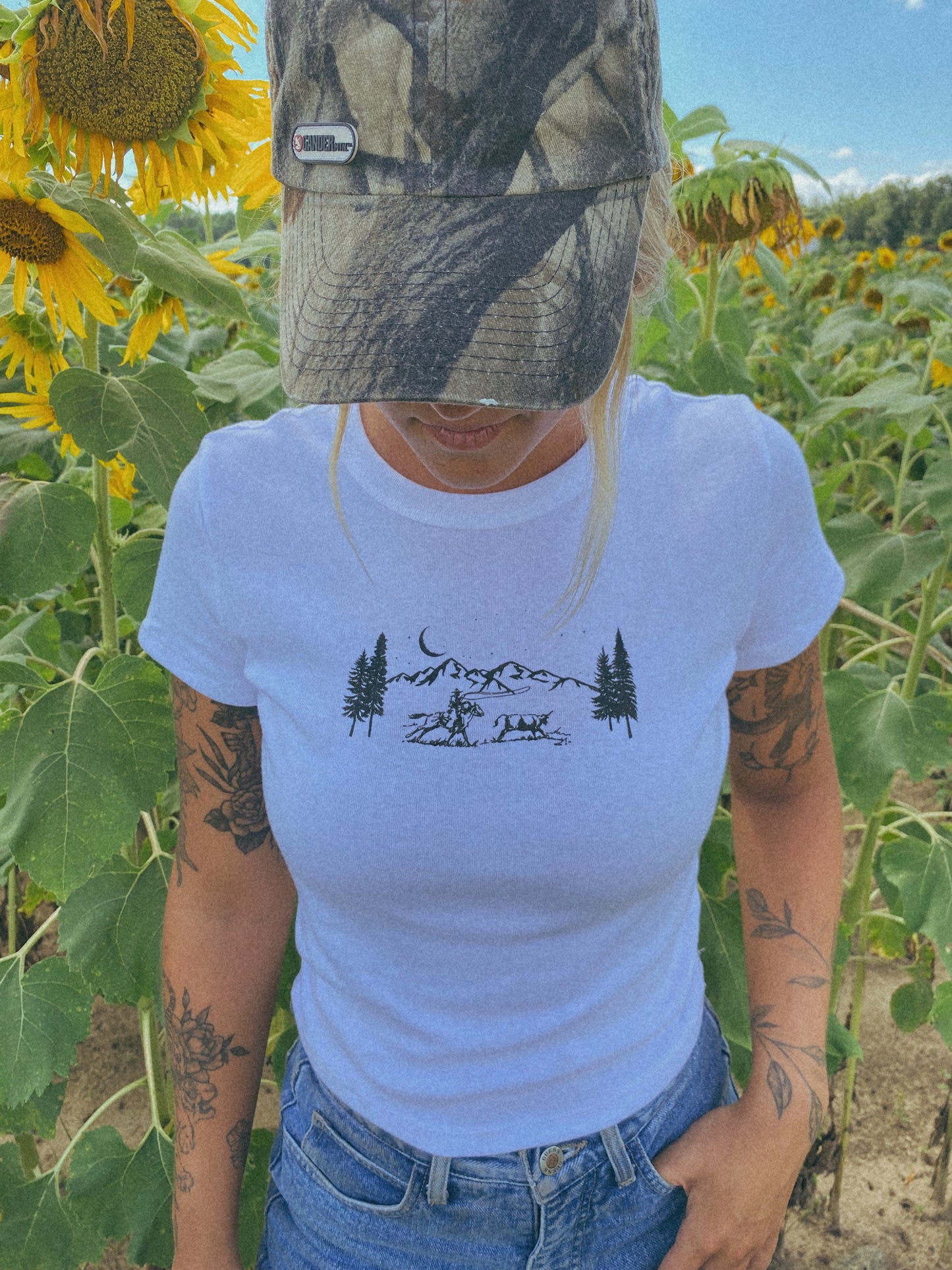 Mountain roping baby tee