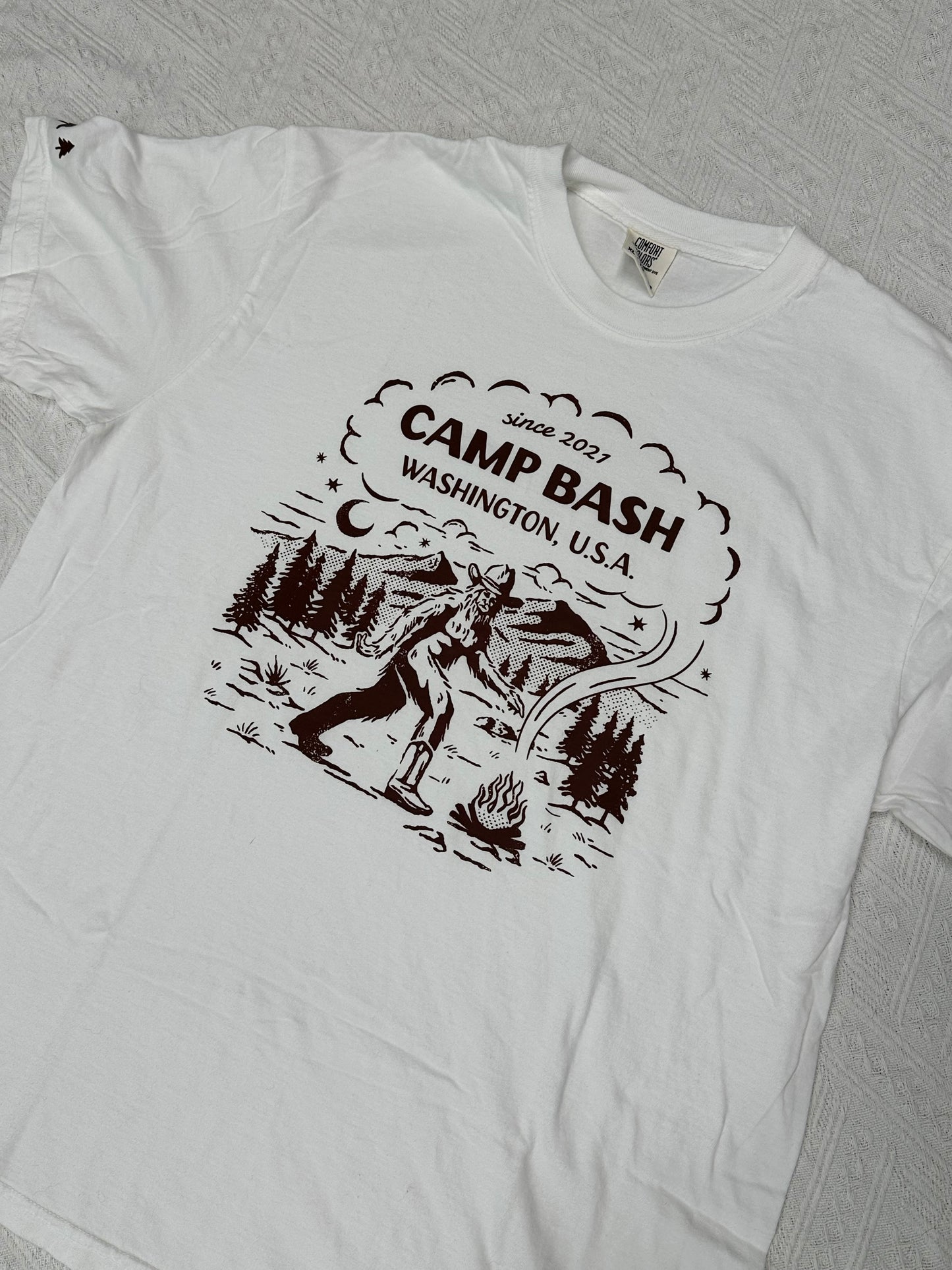 Camp BASH Bigfoot Comfort Colors® T-Shirt – PNW Sasquatch Camping Graphic