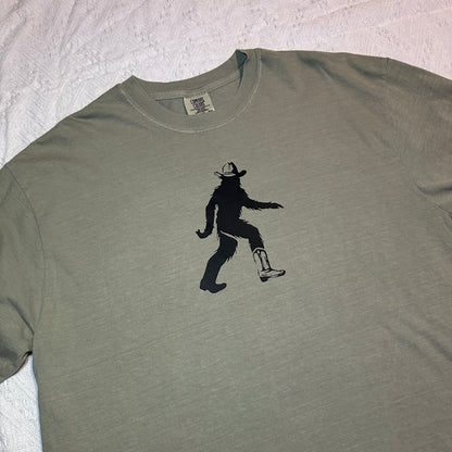 Cowboy Bigfoot western Tee | country tee
