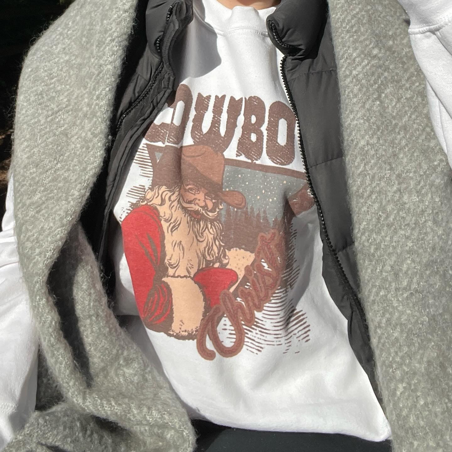 Cowboy Christmas Crewneck – Western Holiday Sweatshirt (Gildan)