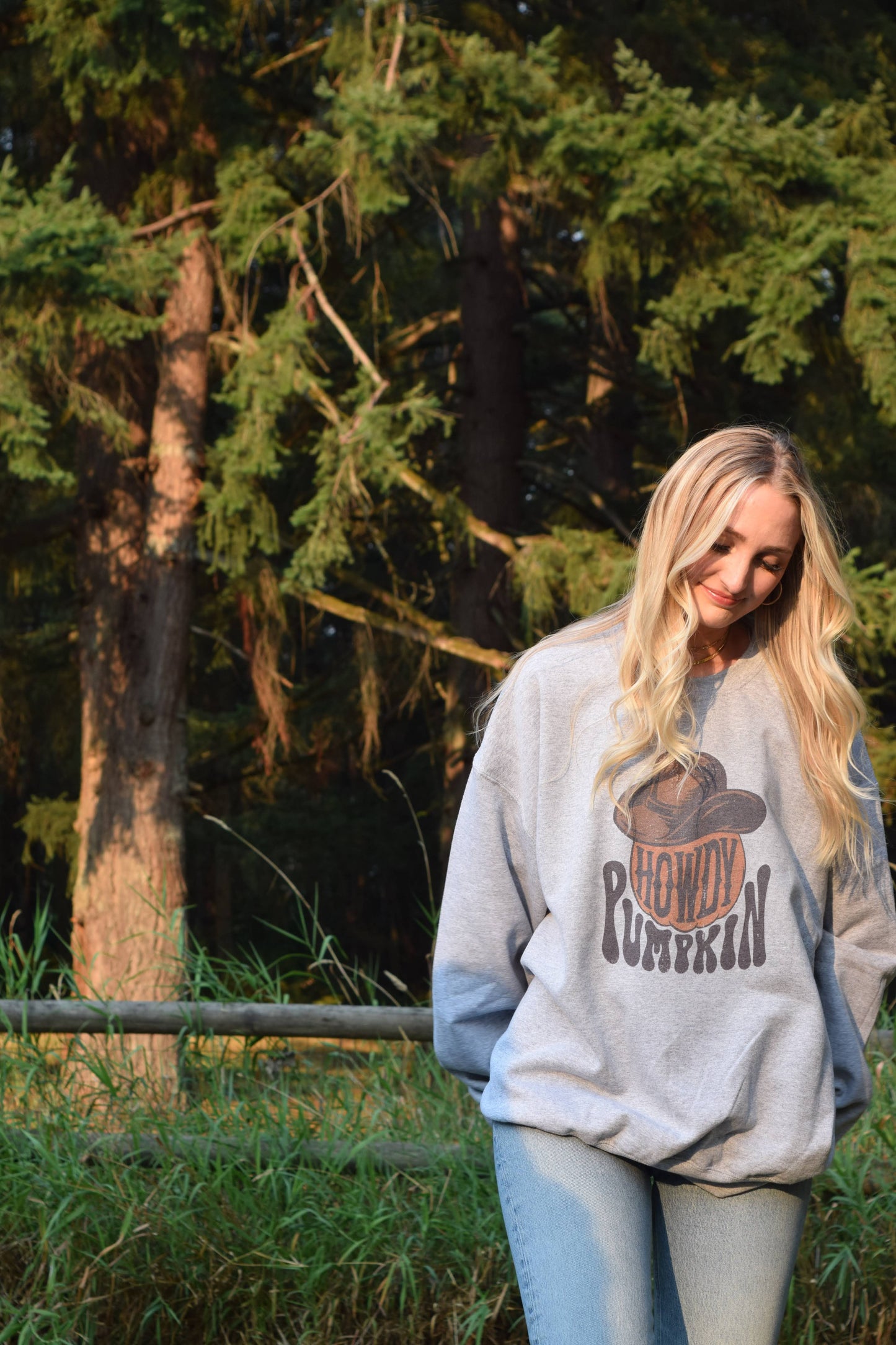 Howdy Pumpkin Hoodie – Western Fall Gildan Unisex crewneck
