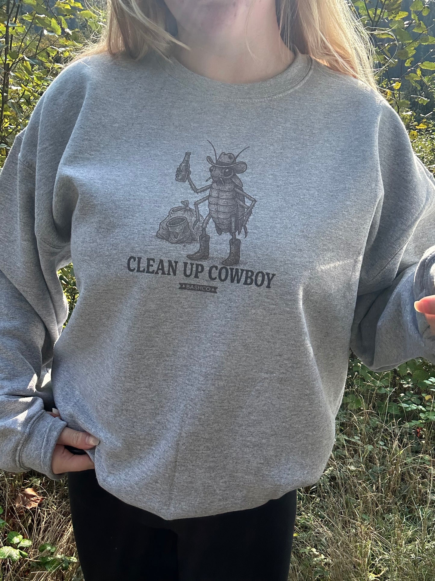 Clean Up Cowboy Crewneck Sweatshirt – Western Graphic Gildan Unisex